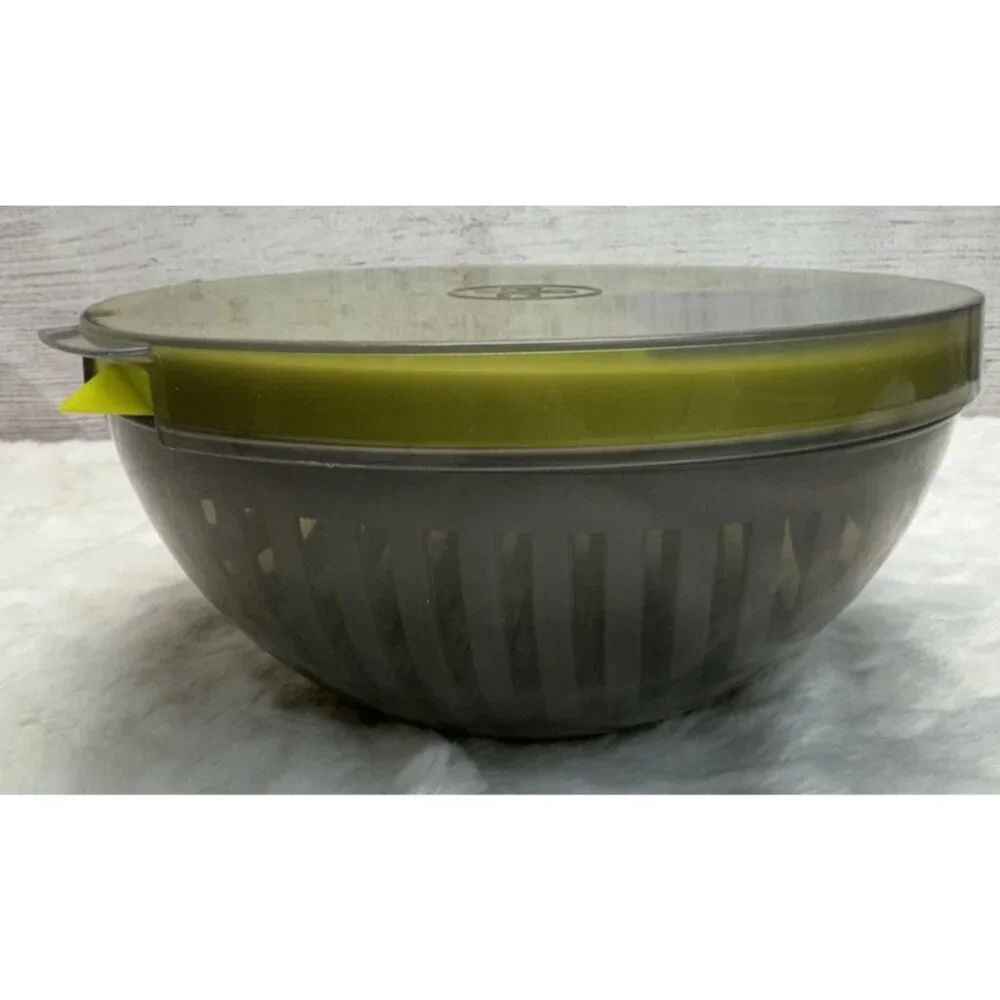 PAMPERED CHEF Salad Cutting Bowl Item #100086  Retired Discontinued Used 5 PC